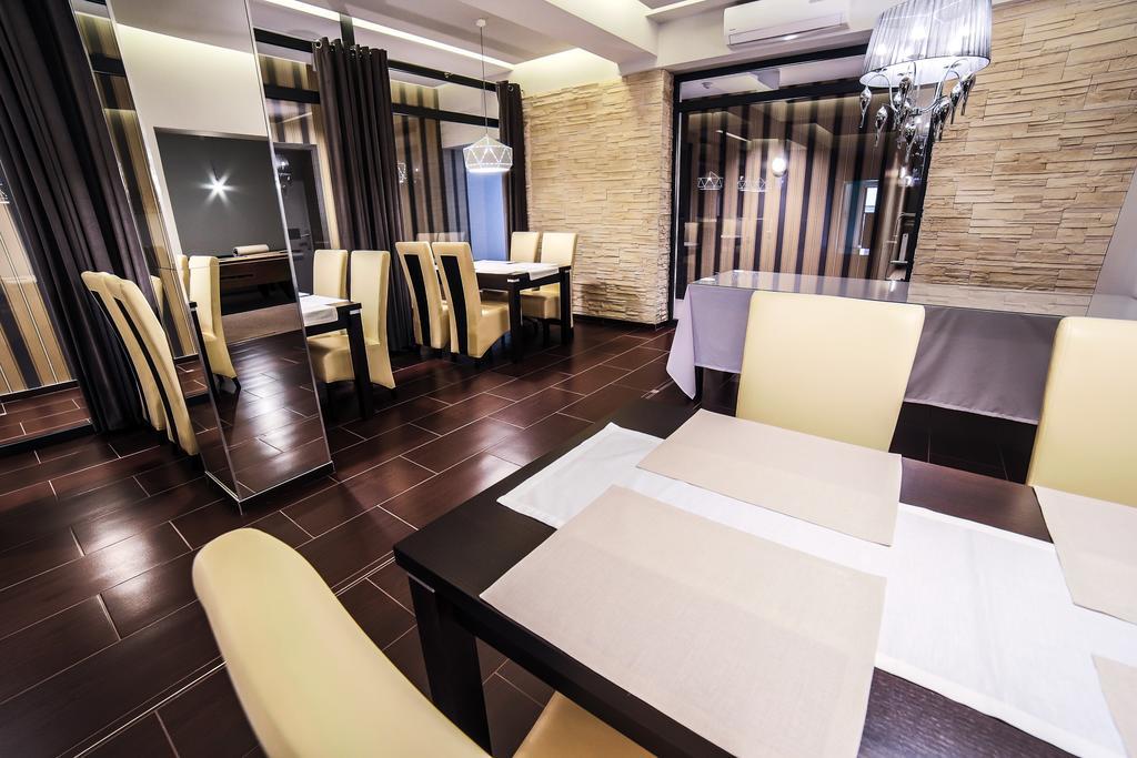 B&M Guesthouse Oświęcim  Eksteriør billede