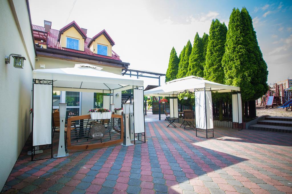 B&M Guesthouse Oświęcim  Eksteriør billede