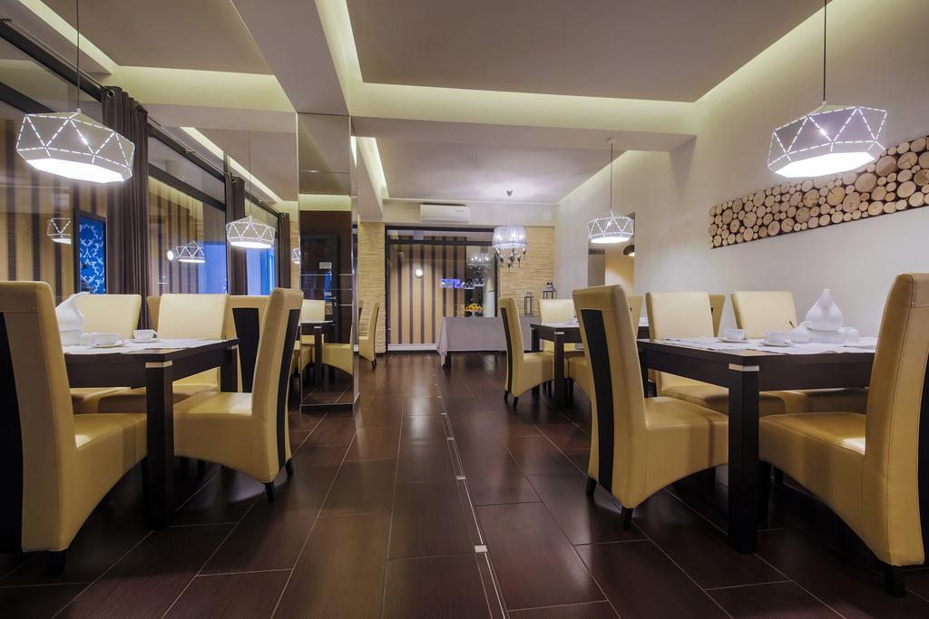 B&M Guesthouse Oświęcim  Eksteriør billede