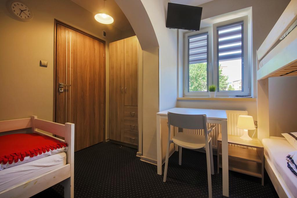 B&M Guesthouse Oświęcim  Eksteriør billede