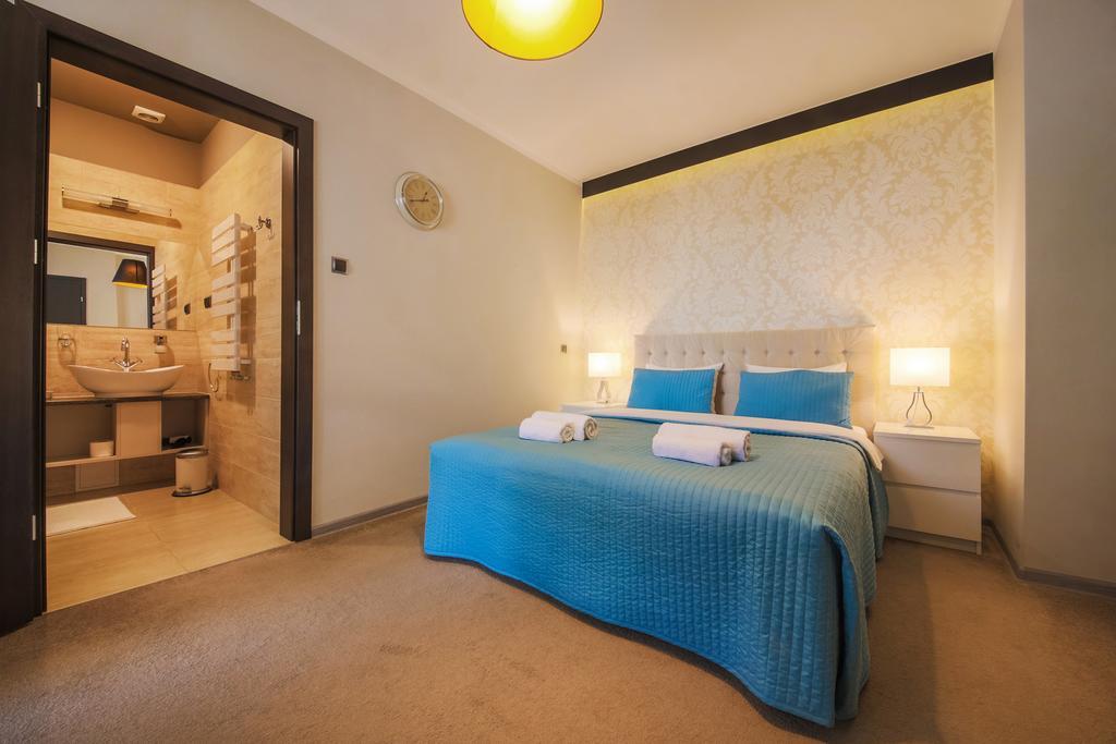 B&M Guesthouse Oświęcim  Eksteriør billede
